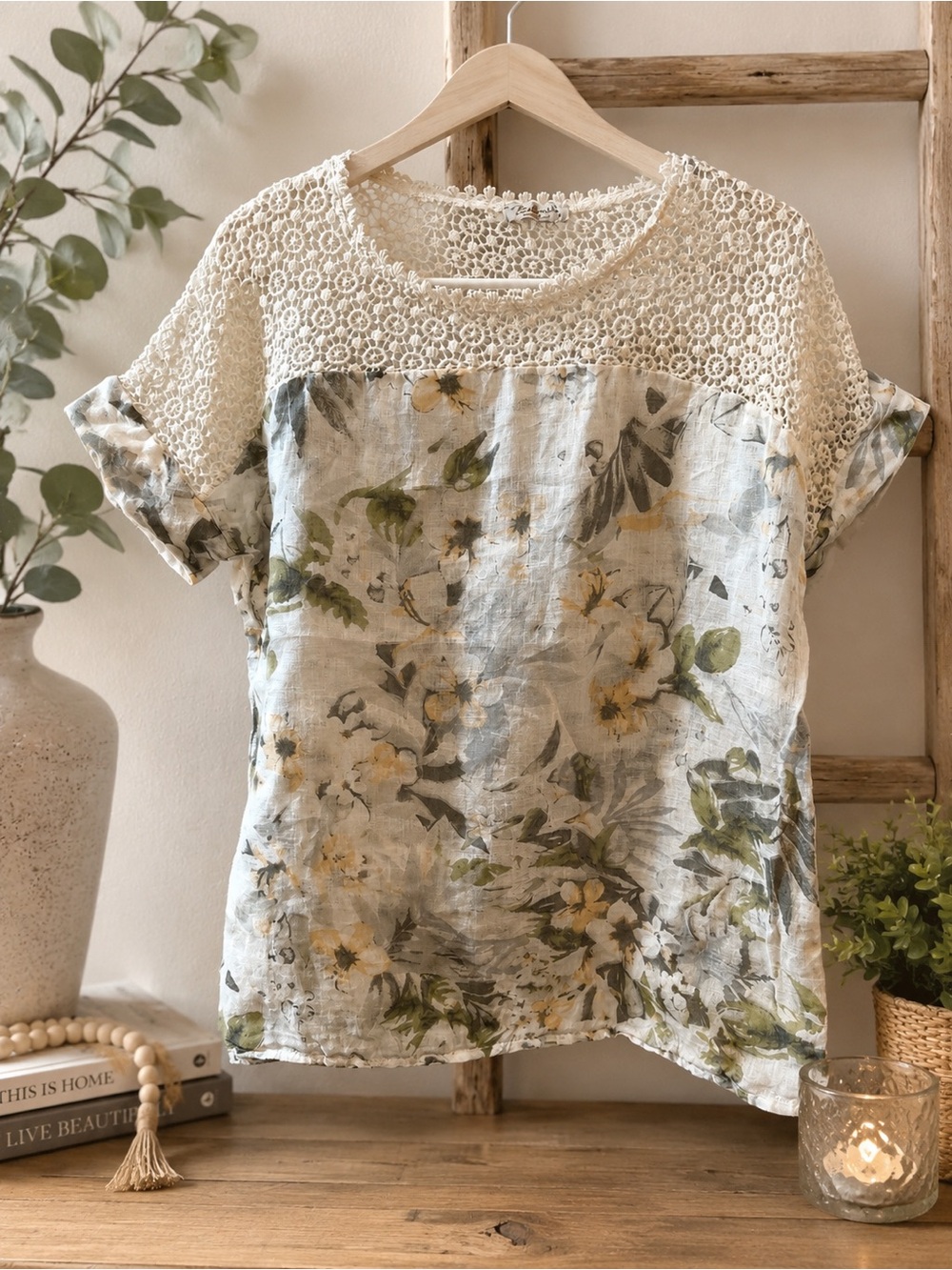 Bellambra Crochet Yoke Floral Linen-Blend Top EUC Small 22” PTP